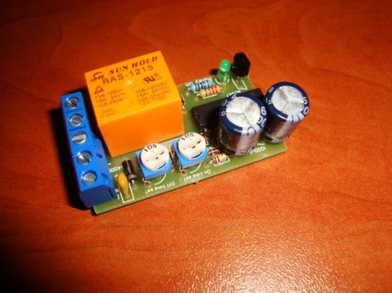Picture of cyclic timer switch relay 12v adjustable on/off repeater ON 1 - 900s OFF 1 - 960s 