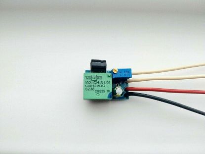 Picture of mini SMD timer switch relay 0.5 to 50 sec kit 7A delay off 12V with fine setting