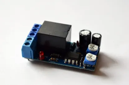 Picture of 12V Motor Cyclic Timer with Reverse Polarity – Pre-Set Cycles: 11/7s, 165/75s, 700/300s